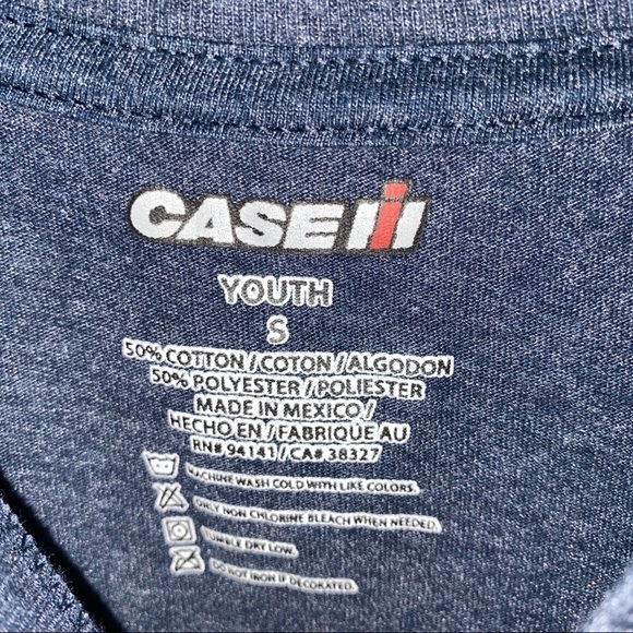 Case International Tee Youth Size Small - Picture 2 of 3